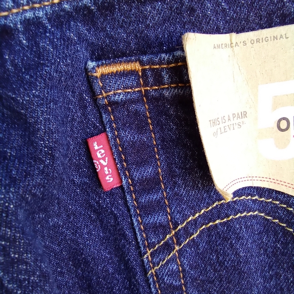 NWT Womens 501 Levi's Original Cropped jeans - Picture 12 of 13